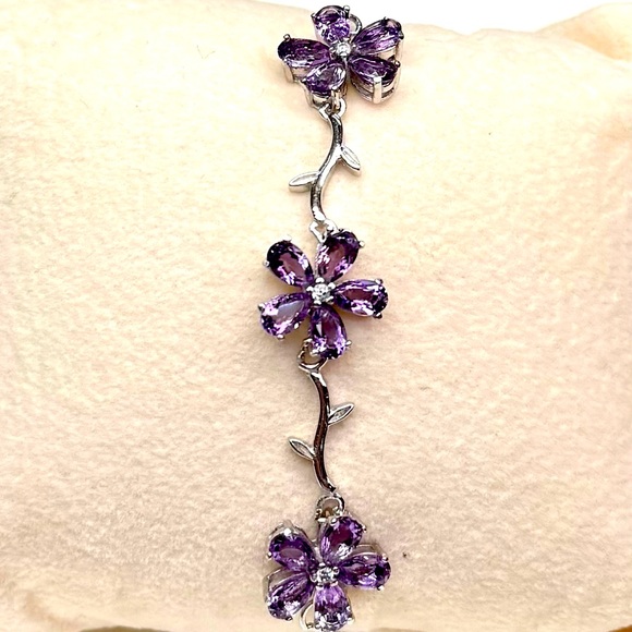 BA103CT Natural Lavender Amethyst FLOWER Bracelet 18K White Gold plated S925